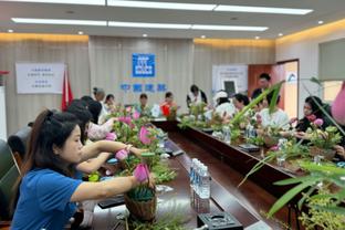 海港新闻官：今晚对阵泰山赛前，将为颜骏凌办中超300场仪式