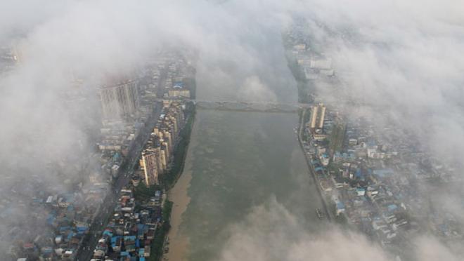 半场-姆巴佩空门遭聚勒极限解围穆阿尼屡失单刀 巴黎暂0-0多特